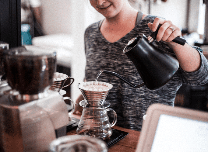 BECOME A COFFEE CONNOISSEUR